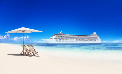 Obraz premium Tropical Paradise With Cruise Ship
