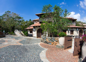 Altos de Chavon