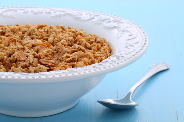 Delicious organic chunky granola cereal