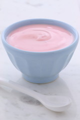 Fresh strawberry yogurt