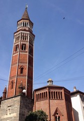 Obraz premium Milano, campanile ed abside San Gottardo in Corte