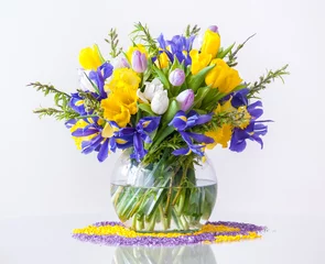 Keuken foto achterwand Narcis Boeket van lentebloemen