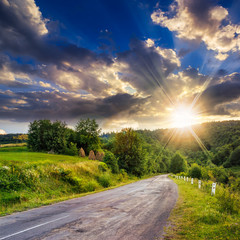 going to nature at sunset © Pellinni