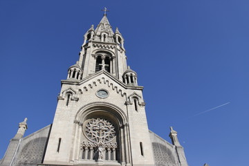 Fototapeta na wymiar Église Notre-Dame-de-la-Croix de Ménilmontant à Paris