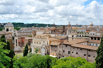 Fototapeta na wymiar roofs and domes of Rome from the Campidoglio