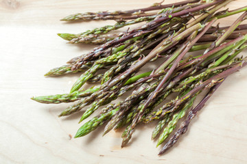 Wild asparagus - 63681103