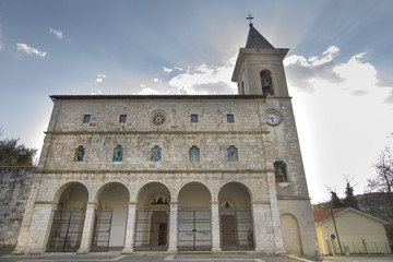 Fototapeta na wymiar Pescina - Katedra Santa Maria delle Grazie