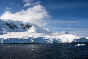 Antarctica - Antarctic Peninsula - Palmer Archipelago - Neumayer