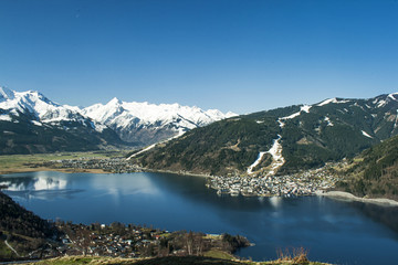 Fototapeta na wymiar View towards the Kitsteinhorn