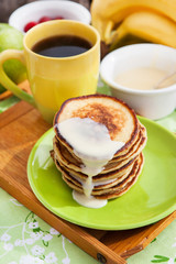 Breakfast with apple pancakes
