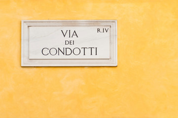 Via dei Condotti plate