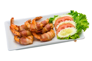 Shrimps in bacon