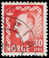 Stamp printed in Norway shows portrait of King Haakon VII
