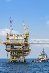 oil platform on the sea