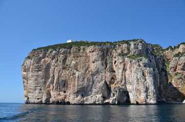 Fototapeta na wymiar klif na Capo Caccia, Alghero, Sardynia, Włochy