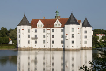 Fototapeta na wymiar Schloss Glücksburg 2