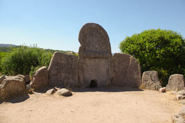 Tomb of the Giants