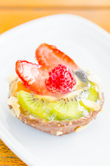 Fruit tart