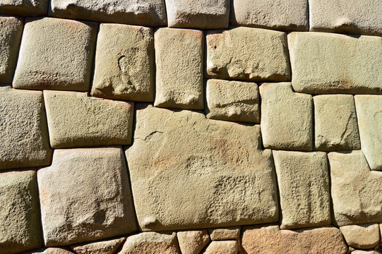La Piedra de doce &aacute;ngulos ,calle Hatun Rumiyoc. Cusco