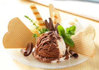 Ice cream dessert