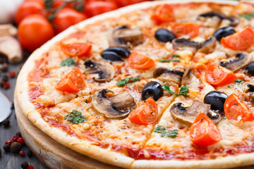 Vegetarian pizza