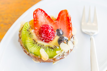 Fruit tart