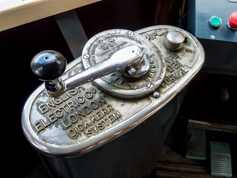 Krempeln Images – Browse 34 Stock Photos, Vectors, and Video | Adobe Stock