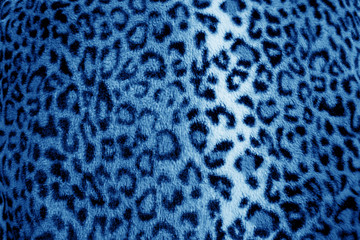 Blue retro leopard animal print fur pattern - fabric © mariavu