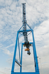Fototapeta na wymiar container handling gantry crane on a container terminal