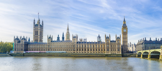 Fototapeta na wymiar Westminster with Big Ben of London panorama