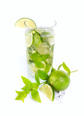 Mohito mojito drink with lime and mint
