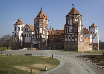 Fototapeta na wymiar Zamek w miejscowości Mir, Białoruś