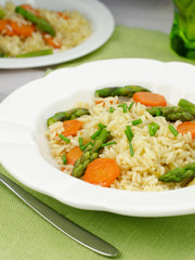 Risotto with asparagus and carrot