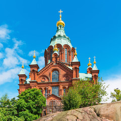 Fototapeta na wymiar Uspenski Katedra w Helsinkach, w Finlandii