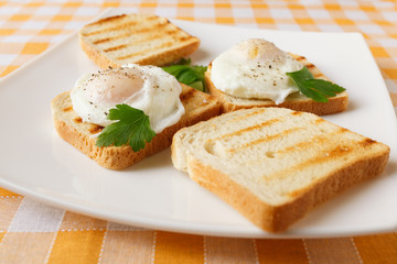 Poached eggs
