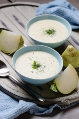 Kohlrabicremesuppe