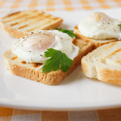 Poached eggs