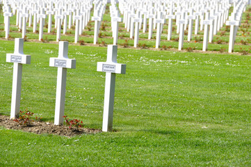 Cimeti&egrave;re de l' Ossuaire de Douaumont