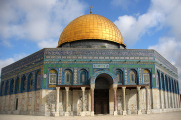 Obraz premium View of mosque in Jerusalem against cloudy sky