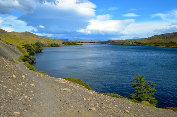 Fototapeta na wymiar lago Grey, Torres del Paine