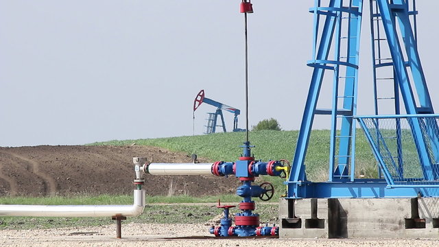 oil pump jack close up