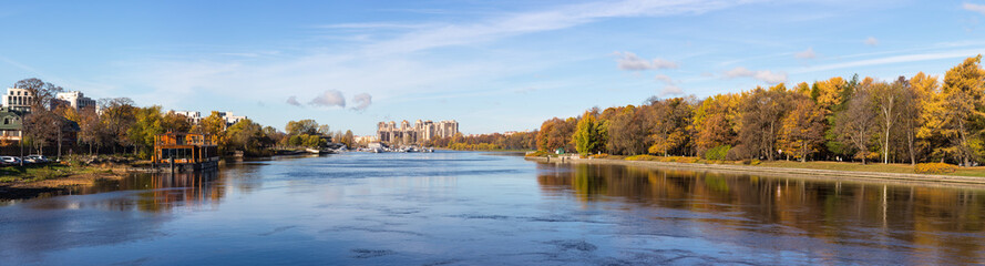 river Srednaya Nevka