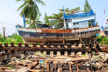 Fototapeta na wymiar old fisheries shipyard in Thasala Nakhon Si Thammarat