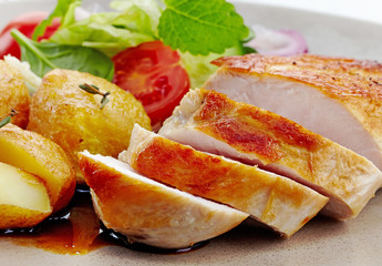 roasted chicken fillet and vegetable salad
