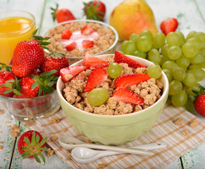 Breakfast cereals with strawberries
