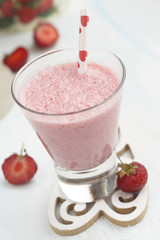 Milkshake with berries