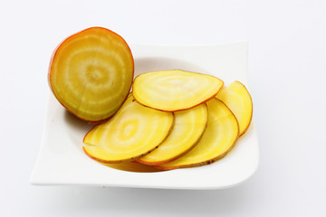 Rondelles de betteraves jaune