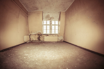 empty dirty grunge interior with vintage color filter