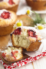 Strawberry and vanilla muffins