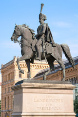 Statue of Ernest Augustus I in front of the Hannover central sta